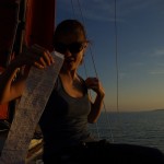 In two languages we give many pieces of advice to fellow yachtsman such as ourselves.