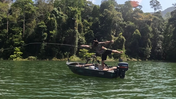 997C91FD-D25C-4010-94AA-55280B0D32F3