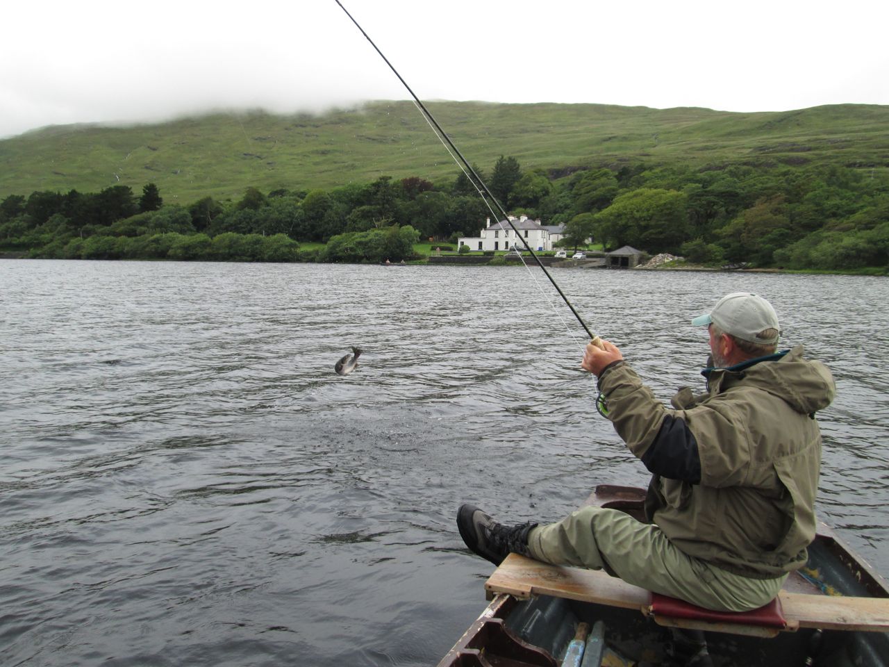 Back to Kylemore for another round! Dad into another big seatrout out from Nancy's house..